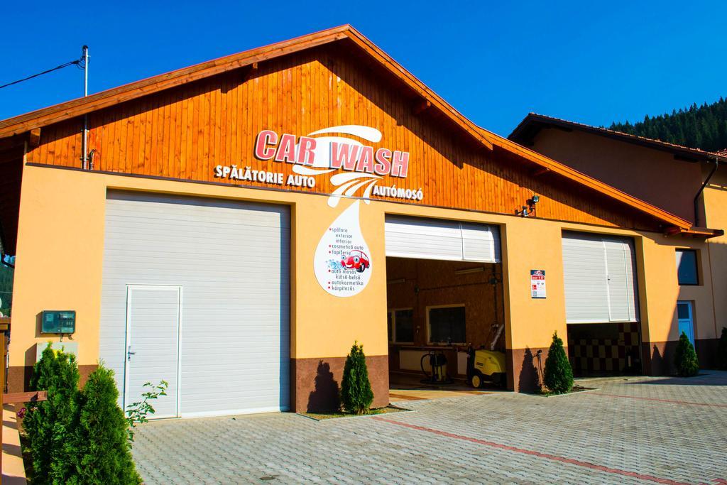 Pensiunea Malvimend Tulgheş Exteriör bild